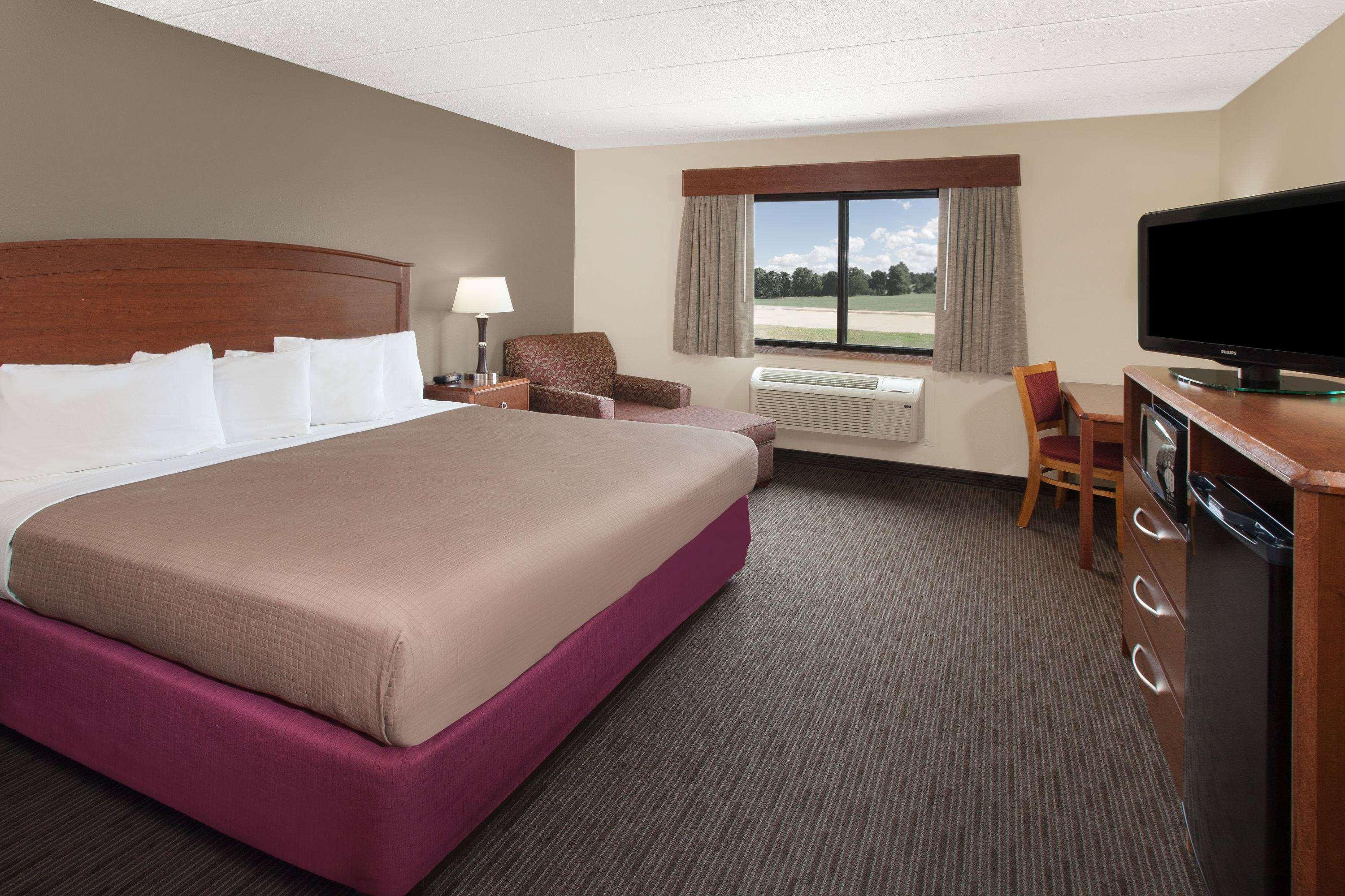 Inn Americinn By Wyndham 3*