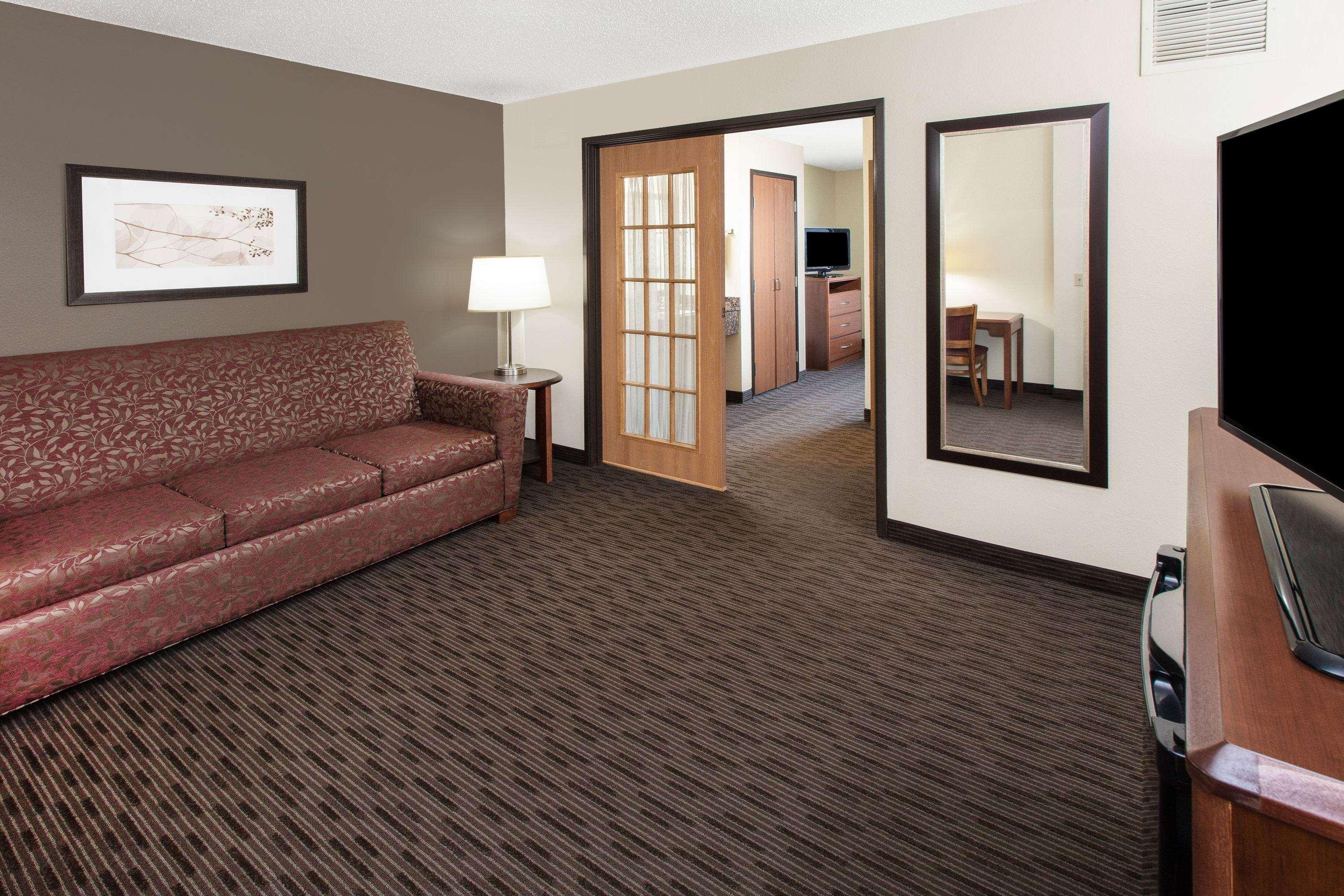 Inn Americinn By Wyndham 3*