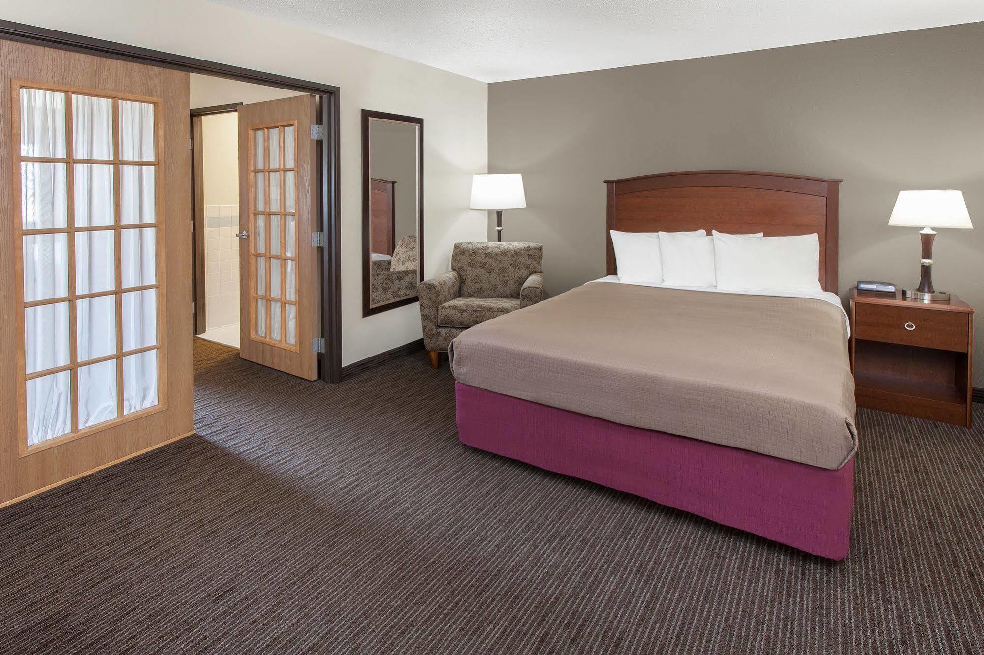 Inn Americinn By Wyndham Grundy Center